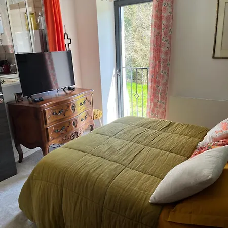 De Coussanne 3 Apartamento